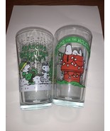 2 Charlie Brown 2011 Christmas Peanuts Glass Tumblers - $15.30