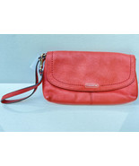 Coach Wristlet Wallet Orange F49177 Sienna - $105.83 CAD