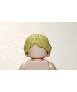 Blond Wavy Feathered Hair For Toys Minifigures - $44.15 MXN
