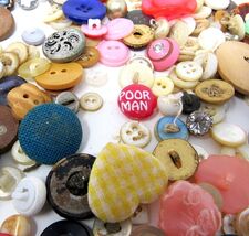 8 oz Mixed Lot Buttons Shank 2 Hole Metal Vintage Crafts Junk Journal US... - $12.80