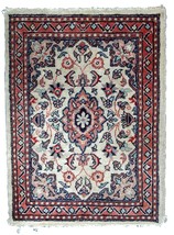 Handmade vintage Indo-Tabriz rug 1.6&#39; x 2.1&#39; (49cm x 66cm) 1970s - 1C749 - $162.35