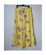 Feather Bone by Anthropologie Yellow Floral Flare Pants Women size 6 Ray... - £20.33 GBP