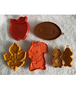 6 Vintage Hallmark Cookie Cutters Plastic Football Squirrel Pilgrims Lea... - £14.66 GBP