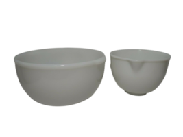 2 Pyrex Mixing Bowls Set Made for Sunbeam Mixer, White Milk Glass #10 38CG - £22.54 GBP
