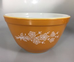 Pyrex Butterfly Gold 401 750ml 1.5 Pint Small Mixing Bowl Vintage 1979-81 - £25.45 GBP