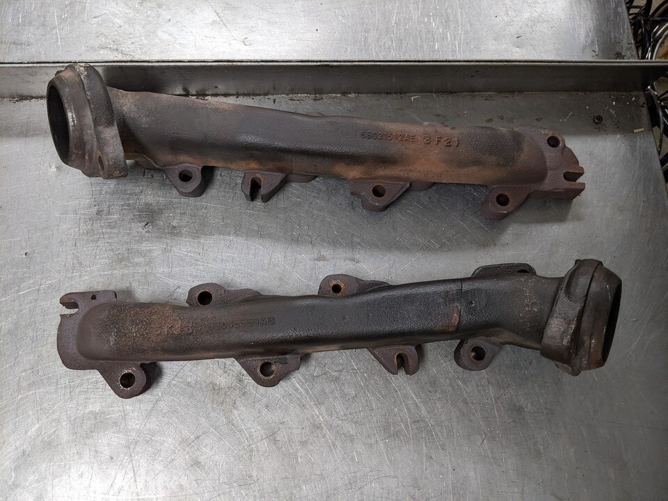 Exhaust Manifold Pair Set For 09-12 Jeep Grand Cherokee  5.7 68021512AE ... - $128.65