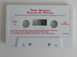 Trisha Yearwood Home for the Holidays 1997 Hallmark Cassette Only - $35.84 MXN