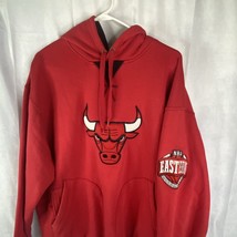 NBA Exclusive Collection Chicago Bulls Pullover Red Sweatshirt Mens XL - $26.32