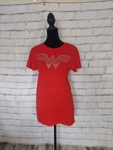 Universal Studios - Wonder Woman Studded Logo Red T-Shirt - Women&#39;s Size L - NWT - £15.27 GBP