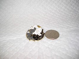 Bunny Rabbit Yin Yang Sun Moon Stars Gray White Black Gold Tone Enamel Pin - £7.77 GBP