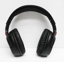 HyperX Cloud Flight Wireless Gaming Headset for PC, PS5, and PS4 - Black image 2