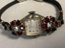 Vintage Victorian Ladies Sheffield Wind Up Watch Wristwatch Winds &amp; Runs! - £45.87 GBP