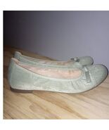 Women's Vionic Sage Green Flats Amorie Loafers 9 - $45.00
