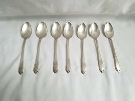 Vintage 1936 Deco style Lovelace  Rogers Bros  Silverplated tea spoons s... - $28.71