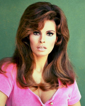 Raquel Welch sensual look shows cleavage in open purple shirt 8x10 photo - $198.20 MXN