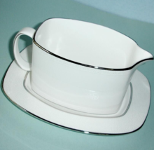 Kate Spade Cypress Point Gravy Sauce Boat &amp; Underplate Made USA 1st Qual... - $108.90