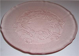 Arcoroc Rosa Pink, Rosalie, Raised Flowers dinner Plate Peach Color -Mad... - £12.01 GBP