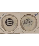 EXTREME - VINTAGE OLD PAT BADGER CONCERT TOUR GUITAR PICK  ***STAGE USED*** - $279.60 MXN