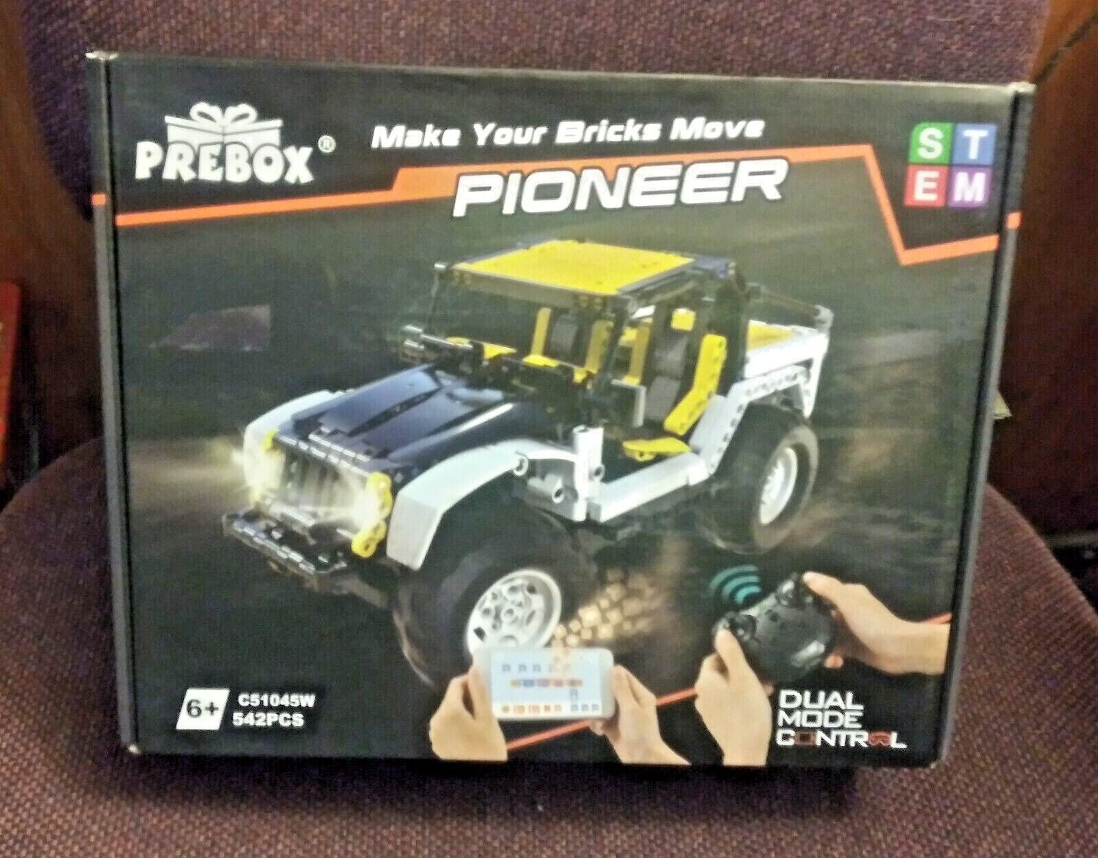 Stem Pioneer Jeep Dual Mode Control Building Bricks 542 PCS - $58.38