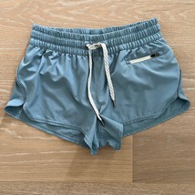 Vuori Clementine Shorts 2.5&quot; Inseam XS Blue - £30.21 GBP