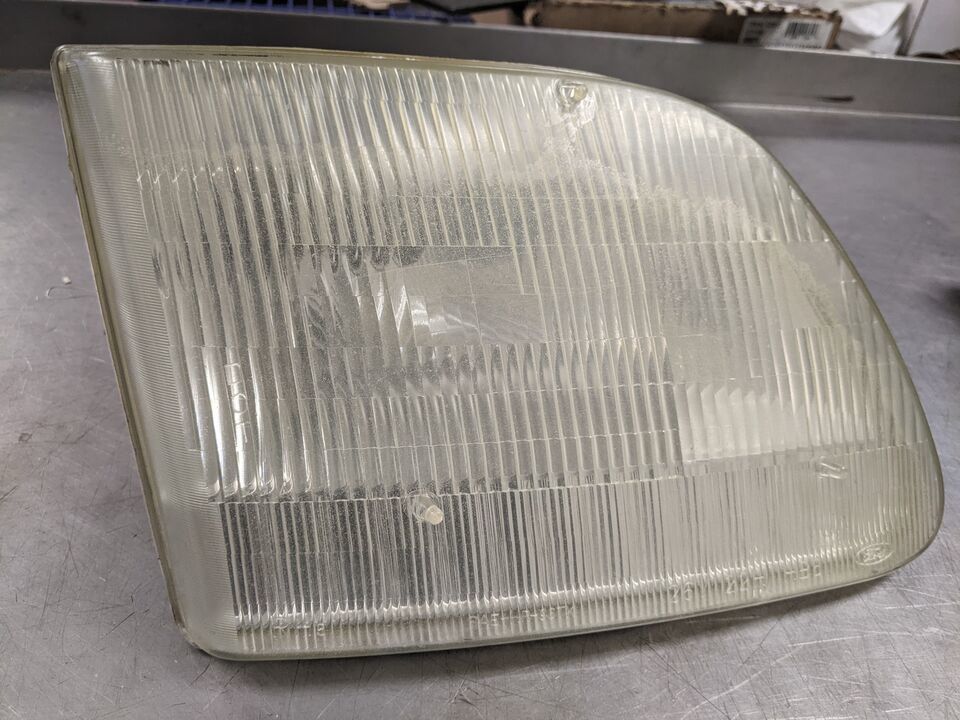 Passenger Right Headlight Assembly For 97-03 Ford F-150  5.4 - $34.60