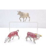 3 Vintage Metal Toy Cows C19 C20 1 Unmarked - $376.79 MXN