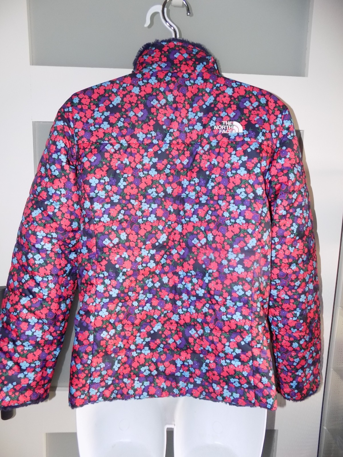 The North Face Reversible Mossbud Swirl Floral Jacket Size L (14/16) Girl's NWOT Item image 5