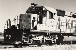 Kansas City Southern Railroad Train KCS #657 SD40-2 Electromotive B&amp;W Photograph - £7.58 GBP