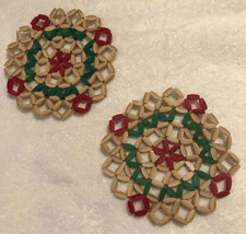 NWOT? Retro Boho Vintage 2 Trivets Hot Pads Wood Beads Mulitcolor Flowers Atomic - £19.22 GBP