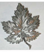 Silver tone Leaf Pin Brooch Vintage not signed - $10.00