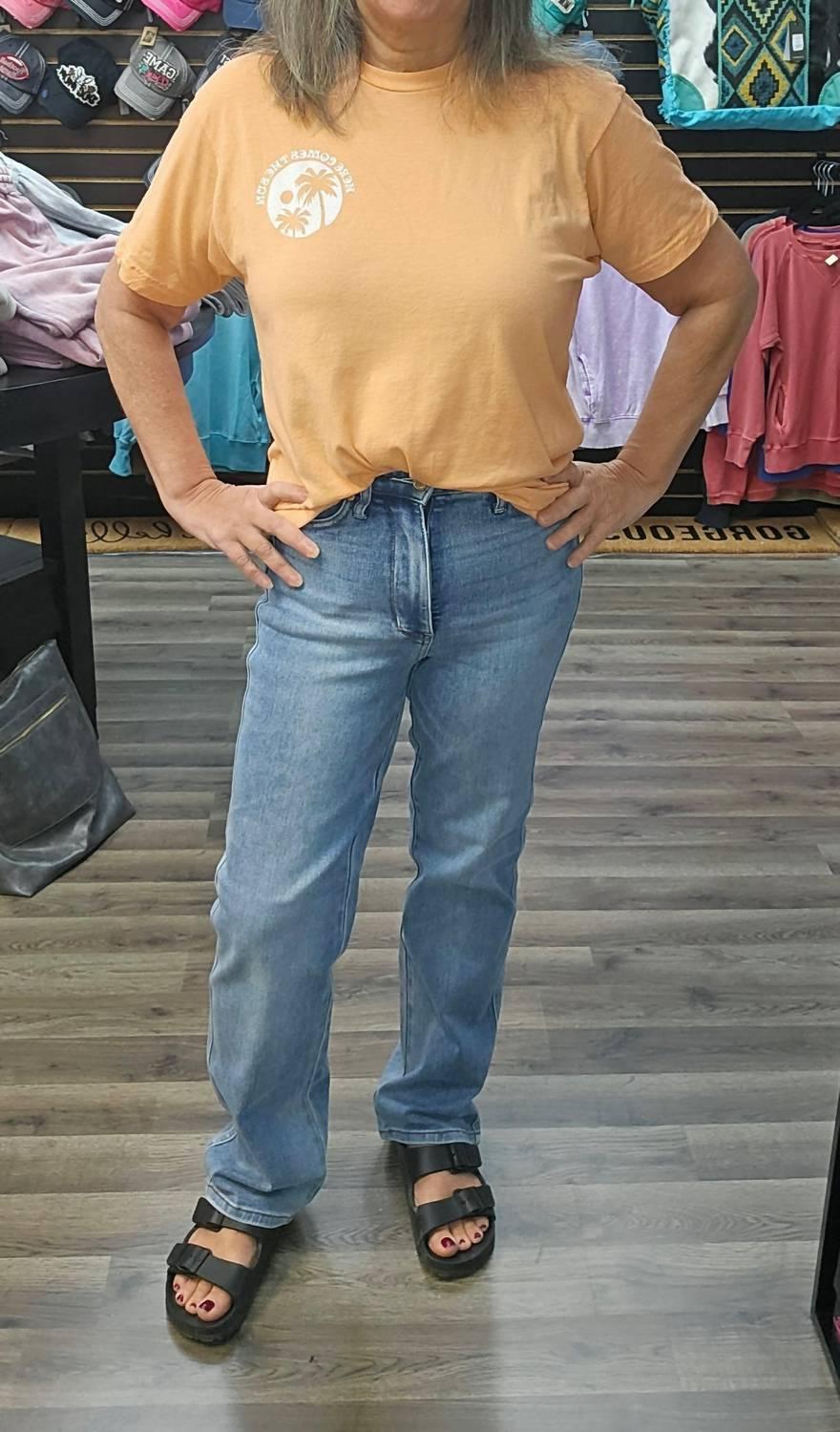 Judy Blue Tummy Control Contrast Wash Straight Blue Jeans Blue - $50.00