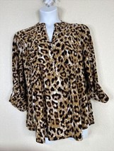 NWT Cocomo Womens Plus Size 1X Animal Print Pocket V-neck Top 3/4 Sleeve - £22.66 GBP