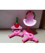 Strawberry Shortcake Fruity Beauty Salon 2006--Accessories - $20.81 CAD