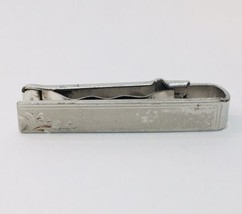 MCM Anson Silver Tone Tie Clip Etched Art Deco Style Design Pat Pending 1.5&quot; - £7.81 GBP