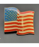 Vintage AMERICAN FLAG LAPEL PIN RED WHITE and BLUE (#7) - £3.94 GBP