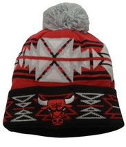 Chicago Bulls Mitchell &amp; Ness NBA Geotech Pom Knit Beanie Basketball Winter Hat - £17.08 GBP