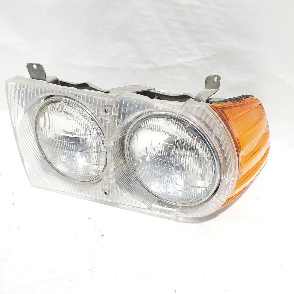 1972 1980 Mercedes 450SL OEM Right Headlight Complete Some Heat Cracks - $105.19 1972 1980 Mercedes 450SL OEM Right Headlight Complete Some Heat Cracks - $105.19