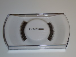 MAC Cosmetics False Eye Lashes 46 Full Volume Short Lash - £11.75 GBP