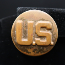 Vintage Brass US Army Uniform US Lapel Pin Hollow Back Militaria - $10.18