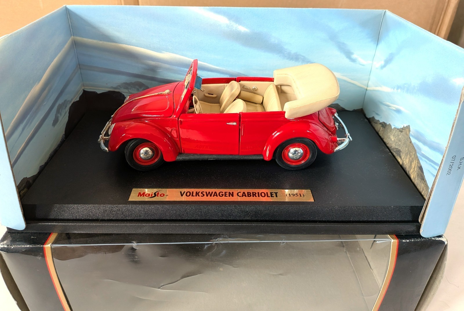 Maisto 1:18 Die Cast Special Edition Volkswagen Cabriolet - NOS - FREE SHIPPING Item image 6