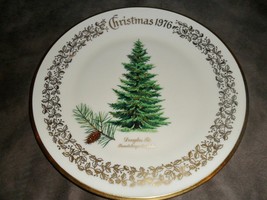 Compatible with Lenox Christmas Commemorative Plate (Number: 1-1976) - £22.23 GBP