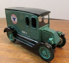 amoco collectible die cast BANK &quot;1920 TRUCK  HGK 5 SOLITE GASOLINE &quot; W/B... - $24.30
