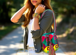 mochila hand-crafted purses - $1,294.16 MXN