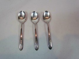 Lot of 3 Silver Plated H&amp;T Manufacturing Spoons Flower Pattern 4 6/8&quot; - £5.97 GBP