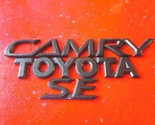 Bn#3 2002 Toyota Camry SE Rear Trunk Emblem Lid Symbol Badge Nameplate S... - £14.34 GBP