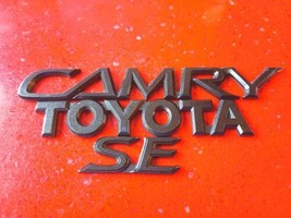Bn#3 2002 Toyota Camry SE Rear Trunk Emblem Lid Symbol Badge Nameplate S... - $17.99