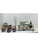 DEPT 56 SPECIAL HOLIDAY EDITION SET &quot;HOME FOR THE HOLIDAYS EXPRESS&quot; Chri... - $2,445.60 MXN