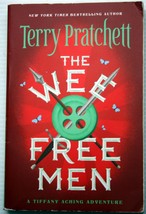 Terry Pratchett THE WEE FREE MEN (Discworld #30/Tiffany Aching #1) blue man clan - £5.73 GBP