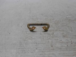 2004 vw passat SEAT BELT BRACKET - $23.79 CAD