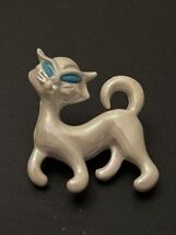 Vintage Brooch White Enamel Cat with Blue Eyes Novelty Kitten Cats Pin J... - $16.80